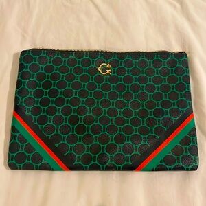 NWOT Charming Charlie Zippered Clutch/Pouch